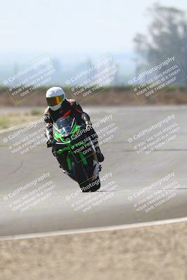 media/Sep-20-2025-TrackDaz (Sat) [[27f0cde673]]/B Group/220pm (Turn 9)/